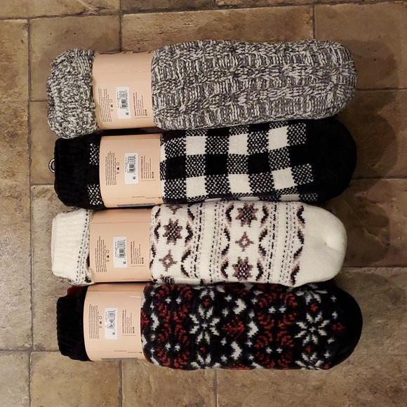 Muk Luks Women's Cabin Socks - 8 pair Multi-Color Pack Red Tan Black Pink - Picture 2 of 2